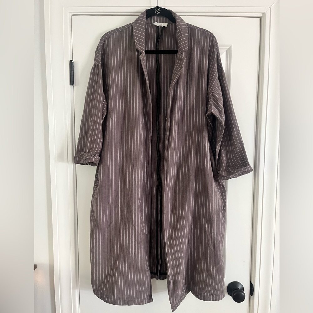 Oversized striped linen blazer